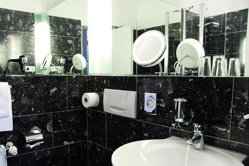 Boutique Hotel 026 Koeln St. Michael Екстериор снимка