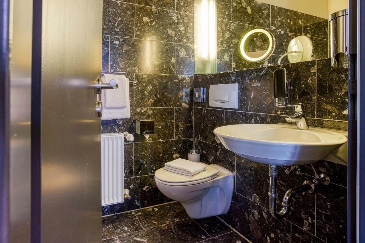 Boutique Hotel 026 Koeln St. Michael Екстериор снимка