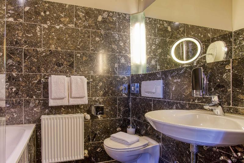 Boutique Hotel 026 Koeln St. Michael Екстериор снимка